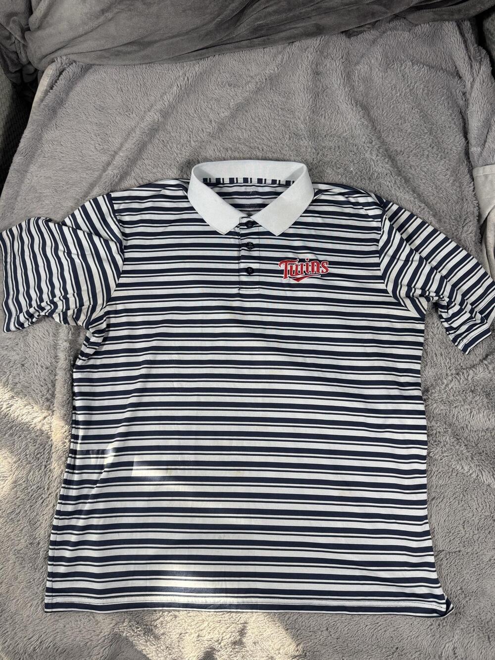 Minnesota Twins Polo Shirt Mens XL Blue White MLB Baseball Striped Short Sleeve